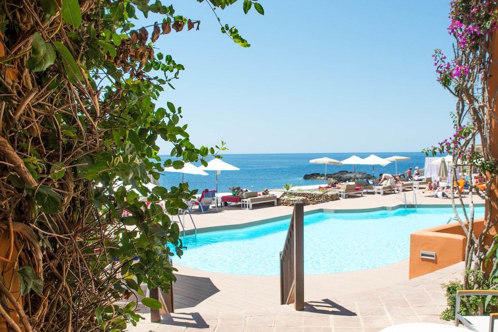 Hotel Menorca - Adults Recommended - By Pierre & Premium